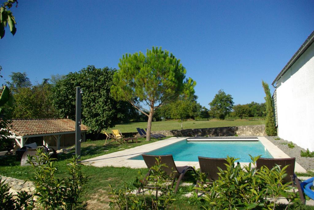 Domaine De Bel Air Carpe Diem Tizac-de-Curton Exterior foto